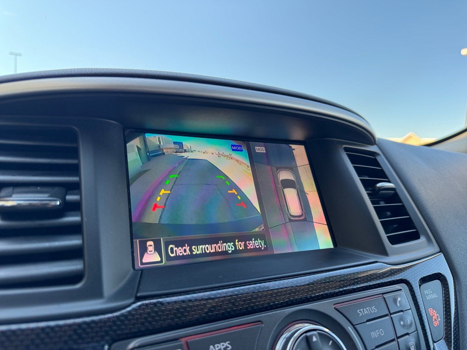 2020 Nissan Pathfinder SL