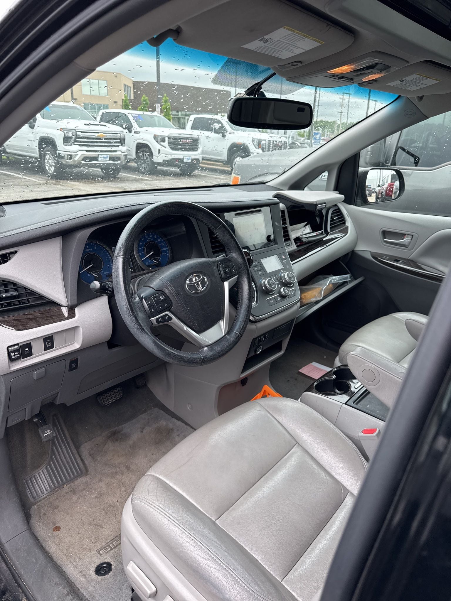 2015 Toyota Sienna XLE