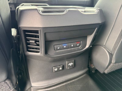 2022 Toyota Tundra Platinum