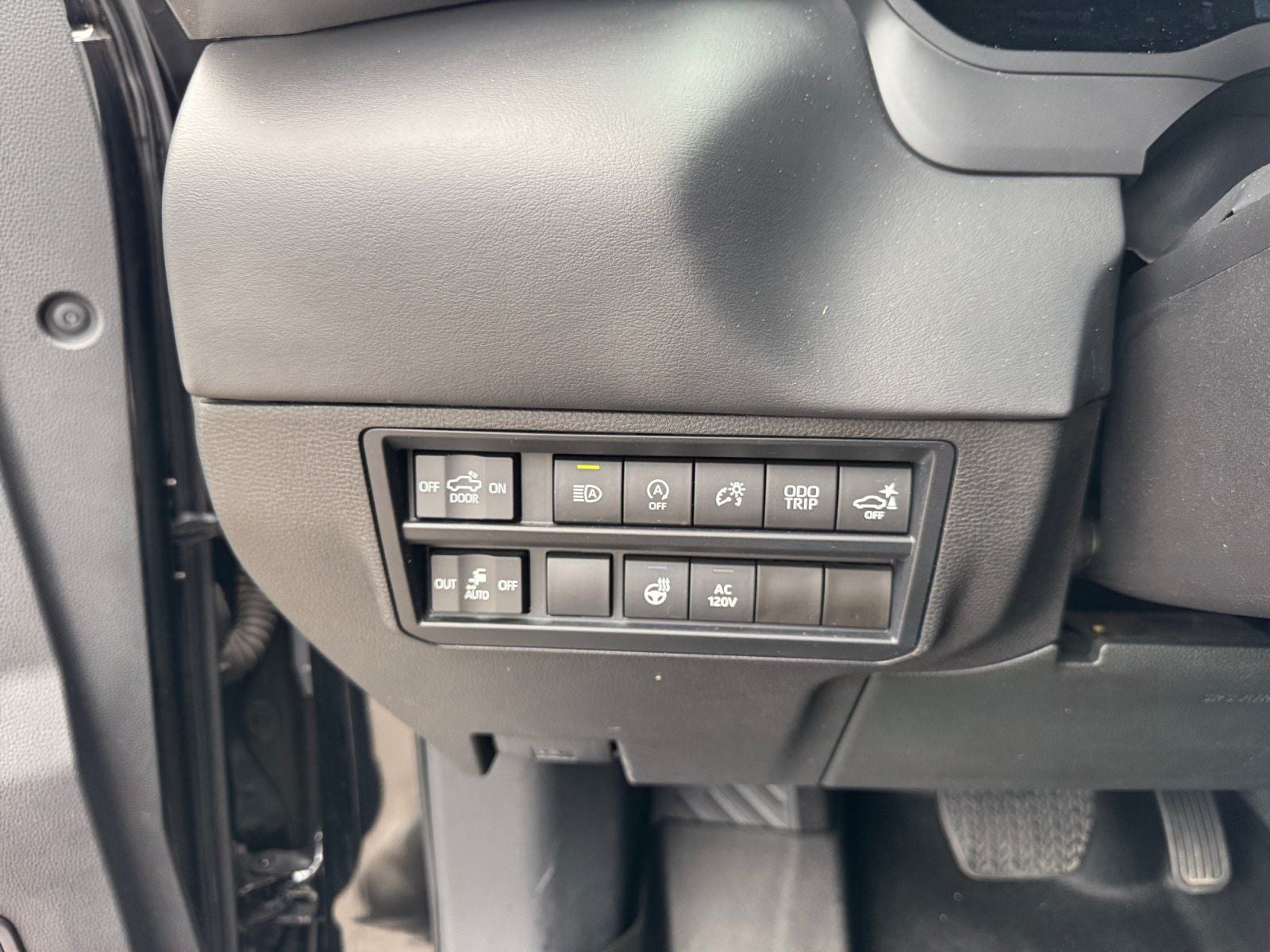2022 Toyota Tundra Platinum