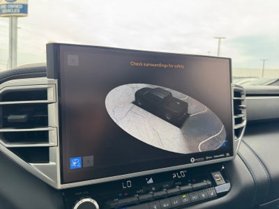 2022 Toyota Tundra Platinum