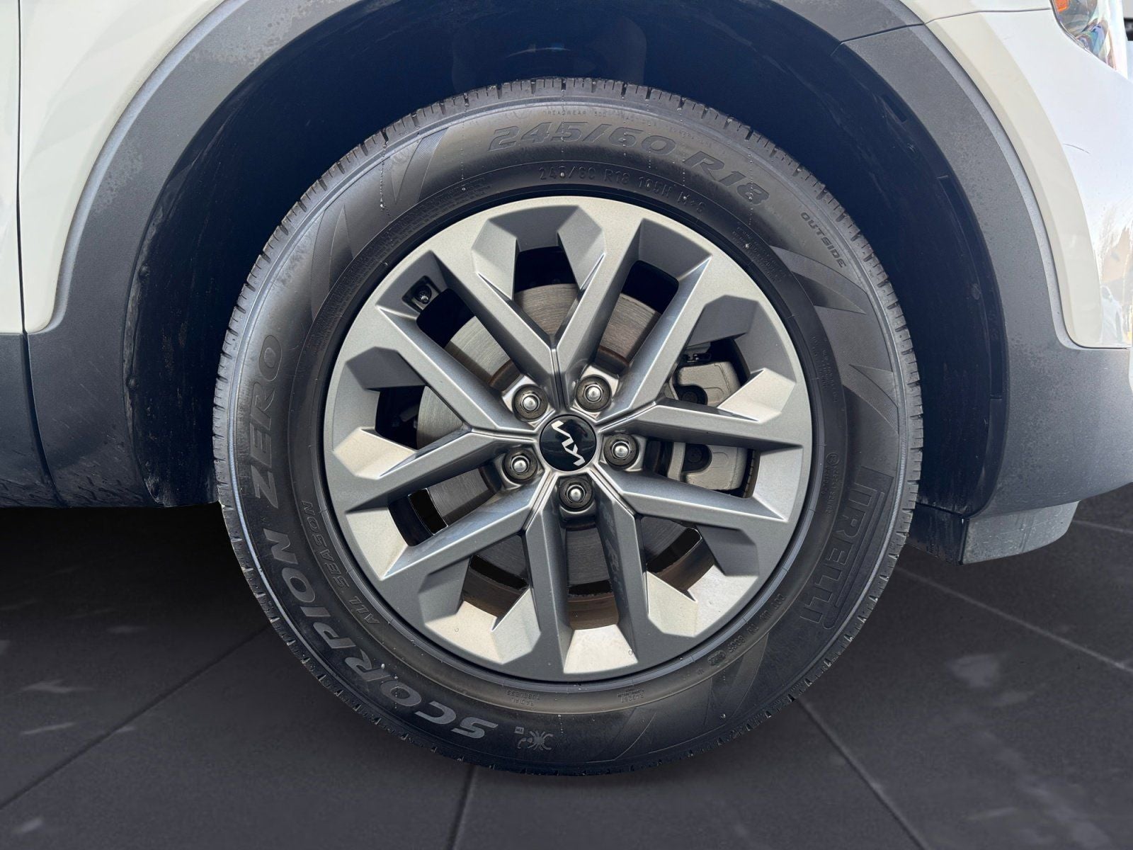 2023 Kia Telluride LX