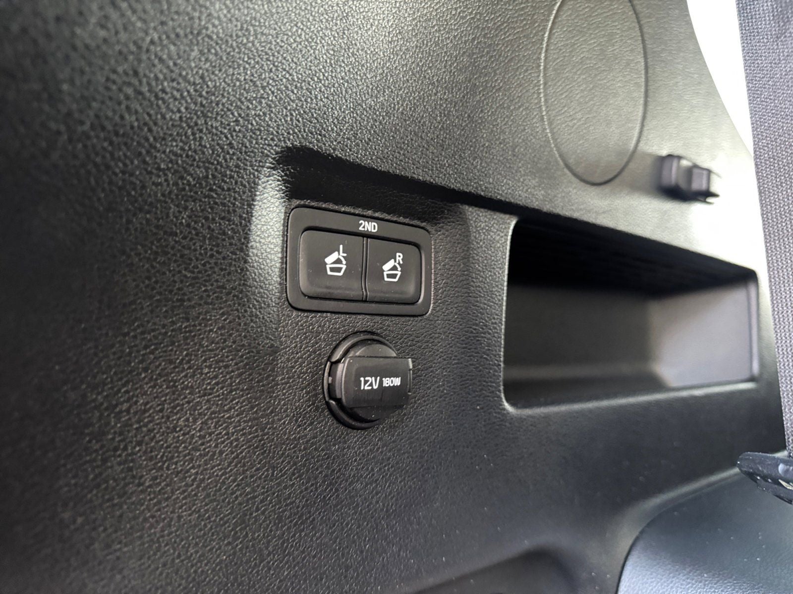 2023 Kia Telluride LX