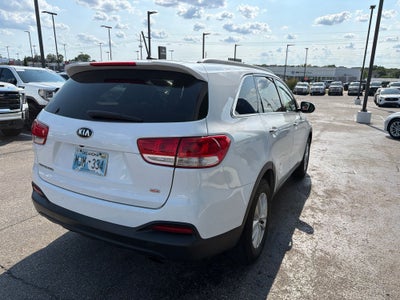 2017 Kia Sorento LX
