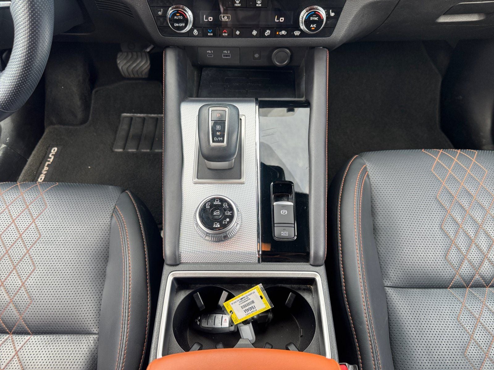 2024 Mitsubishi Outlander SEL