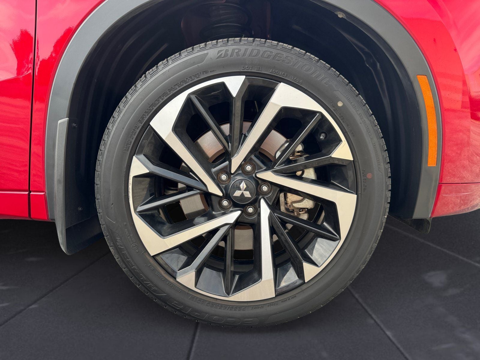 2024 Mitsubishi Outlander SEL