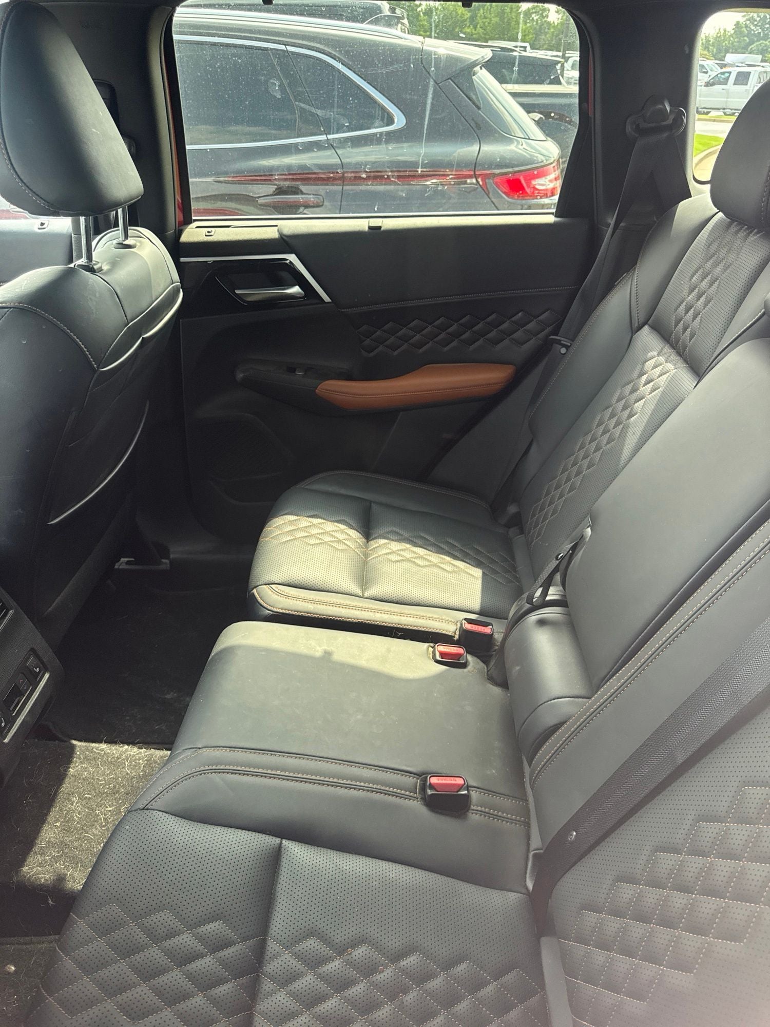 2024 Mitsubishi Outlander SEL