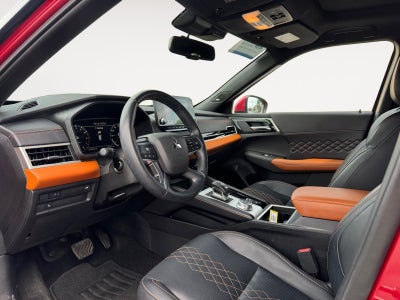 2024 Mitsubishi Outlander SEL