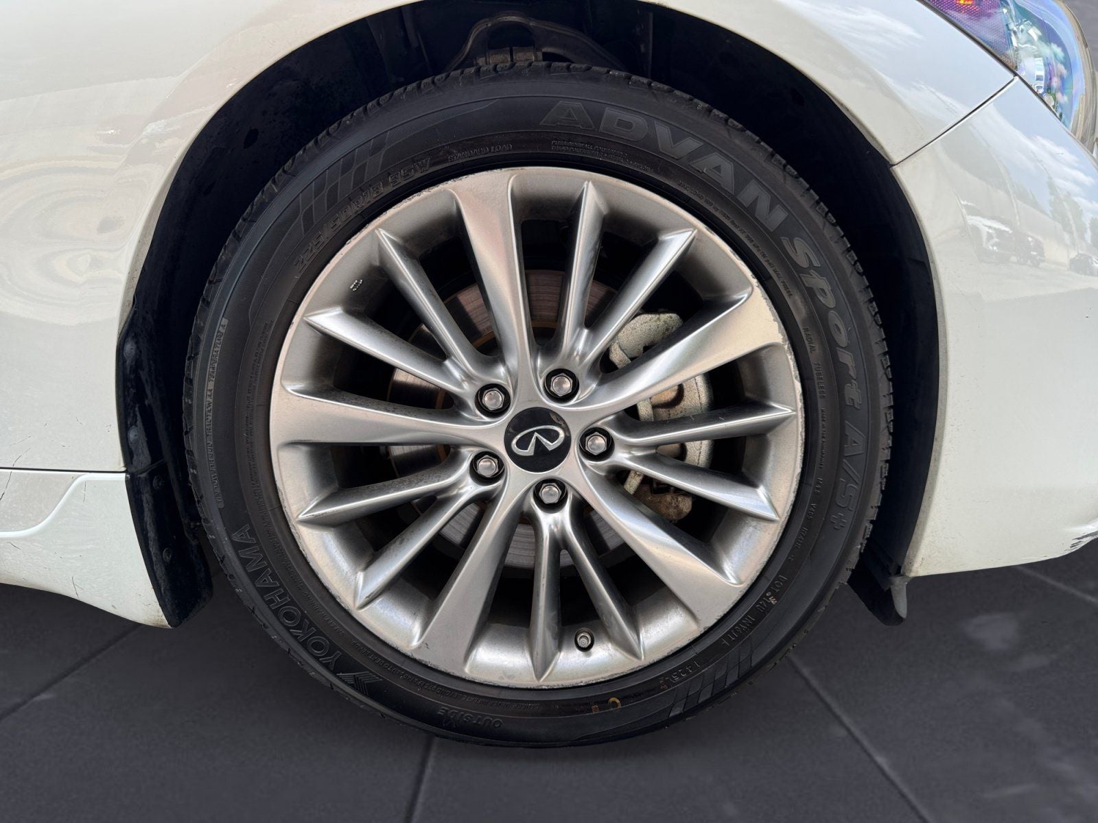 2022 INFINITI Q50 LUXE