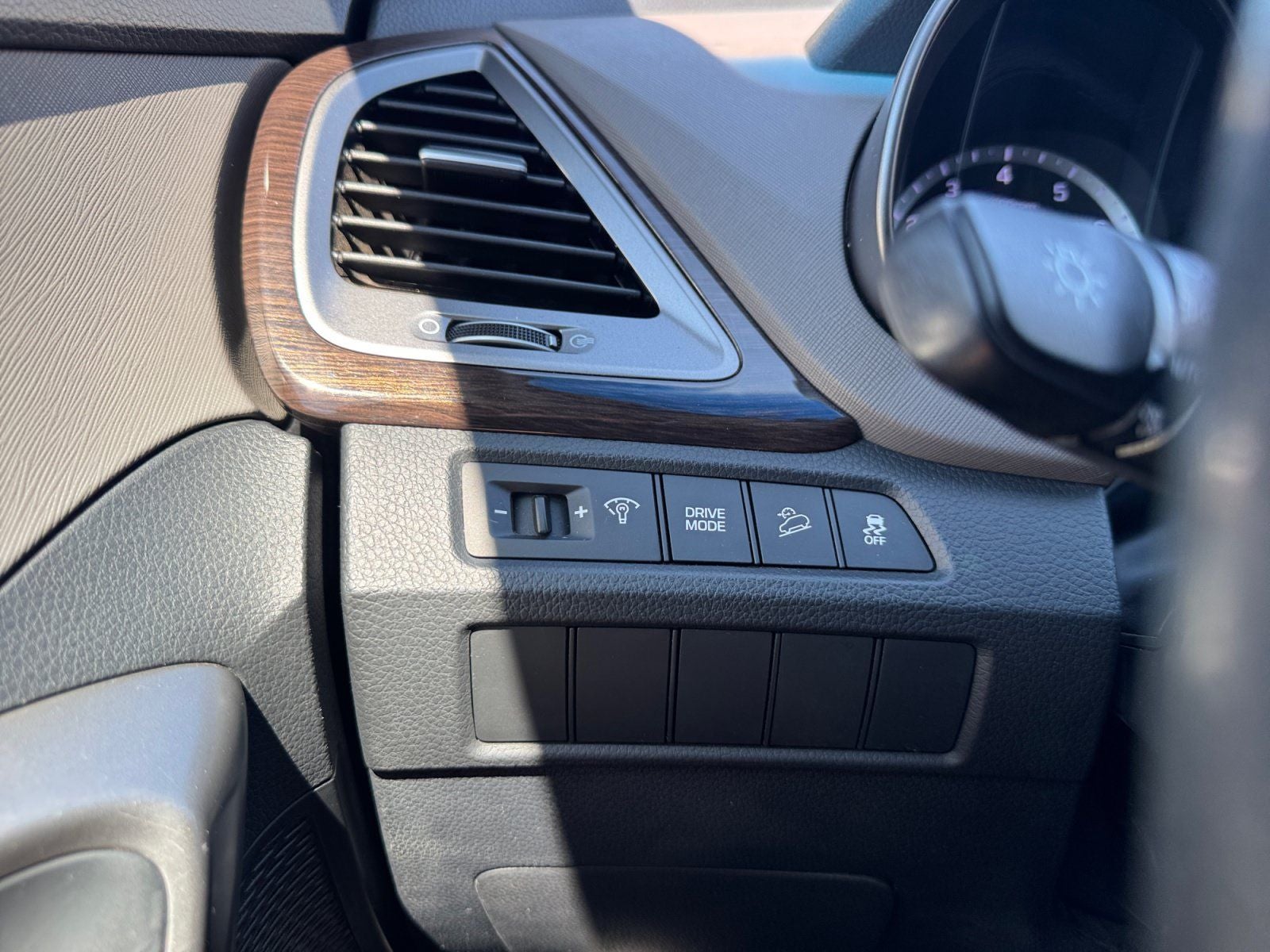 2018 Hyundai Santa Fe SE