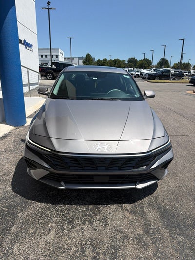2024 Hyundai Elantra Limited
