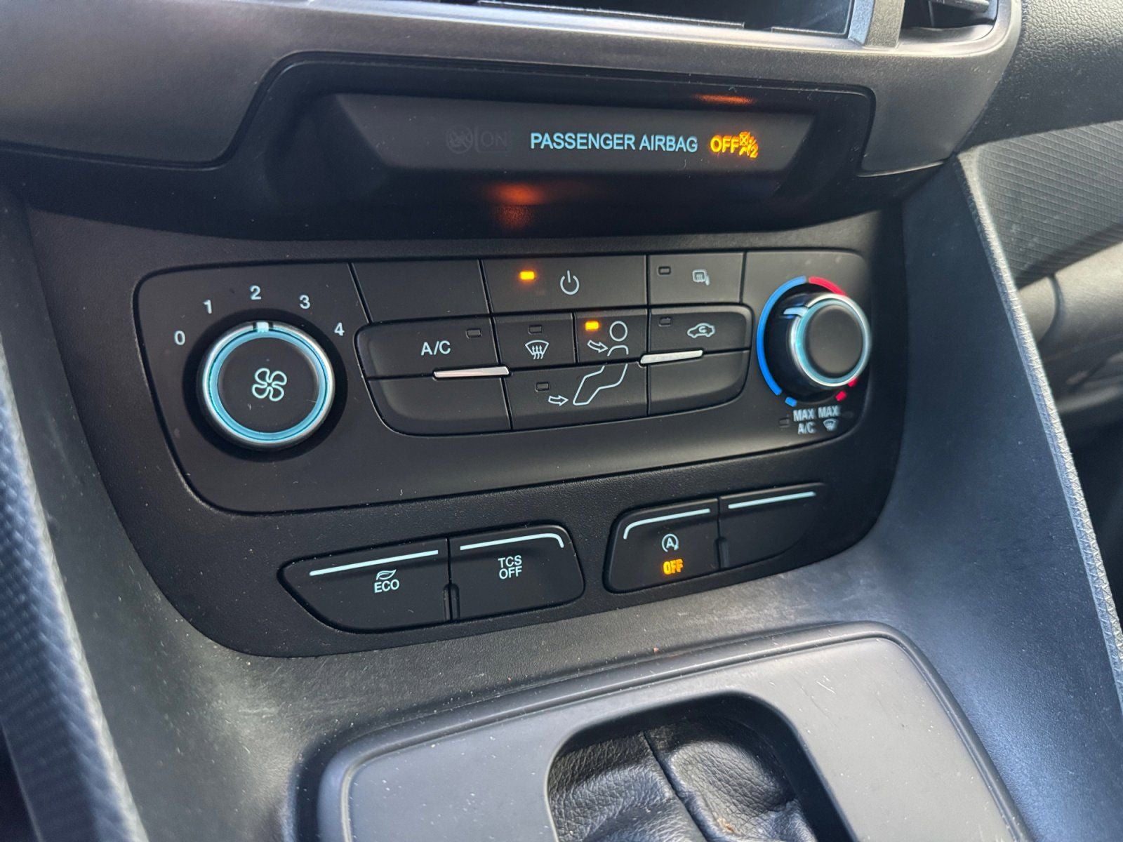 2022 Ford Transit Connect XL