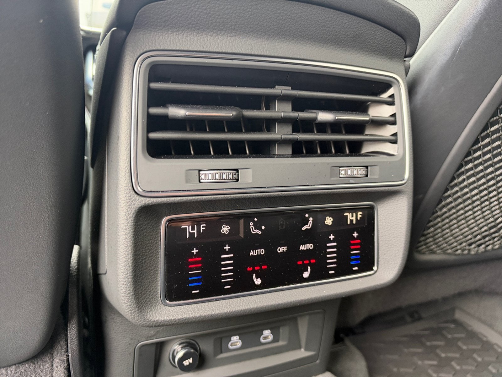2025 Audi Q7 55 Premium Plus quattro