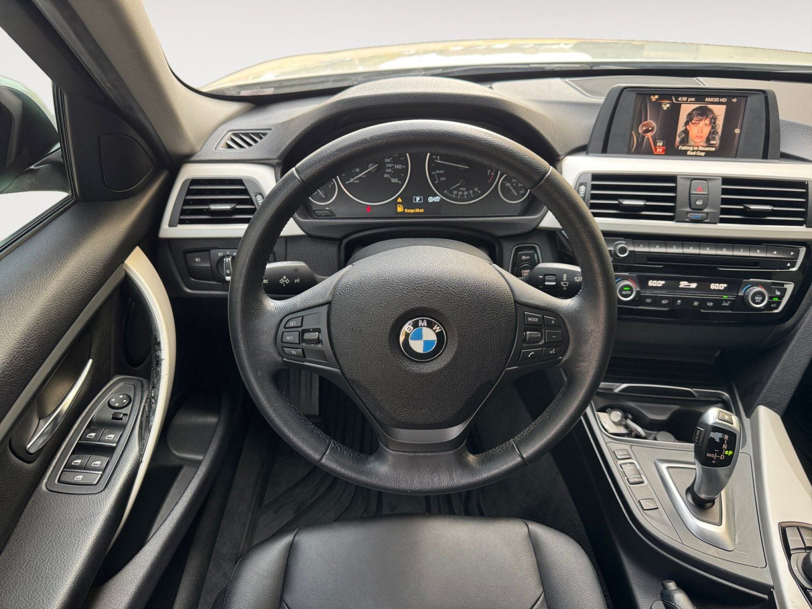2016 BMW 3 Series 320i xDrive