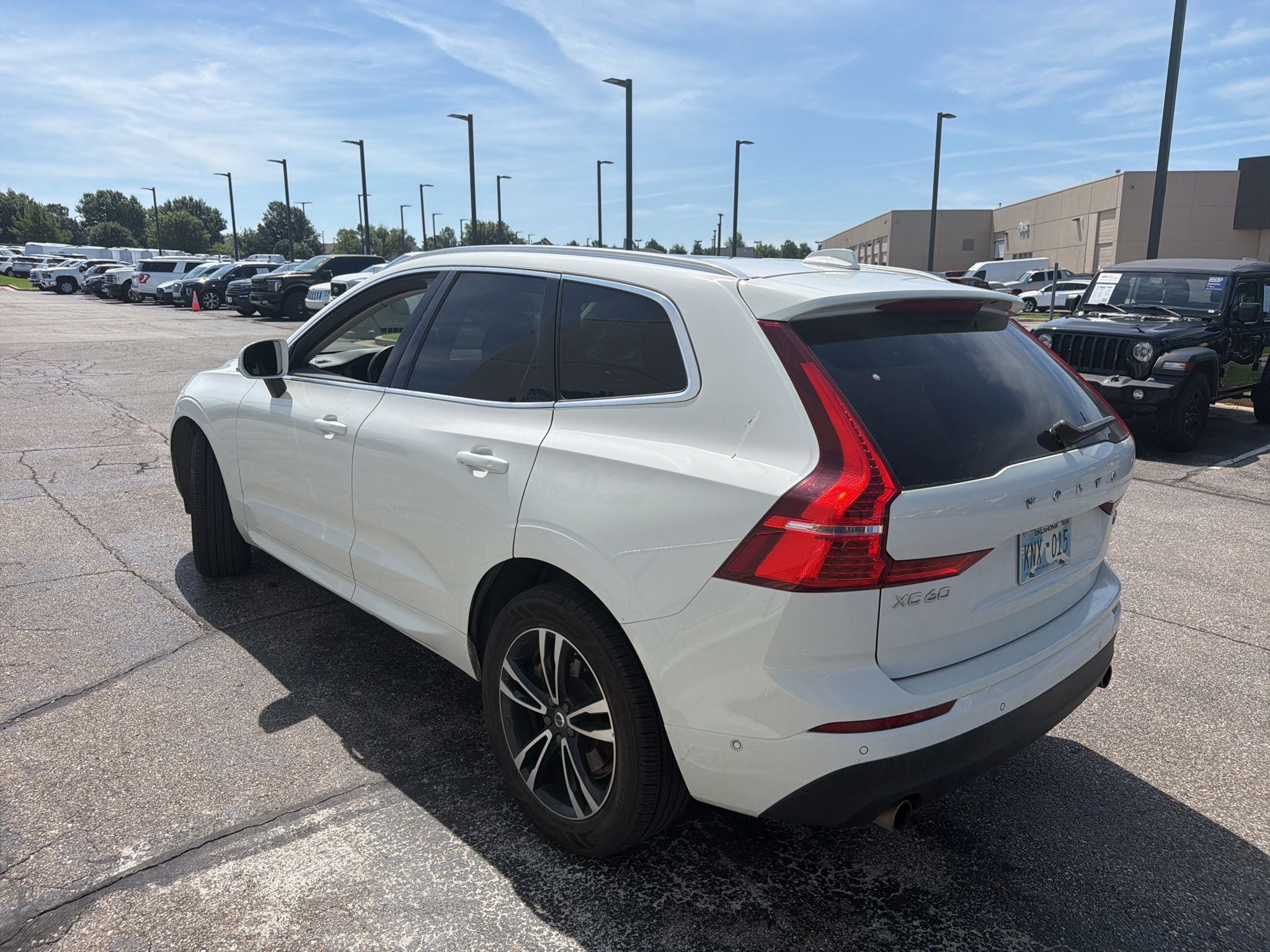 2019 Volvo XC60 T6 Momentum
