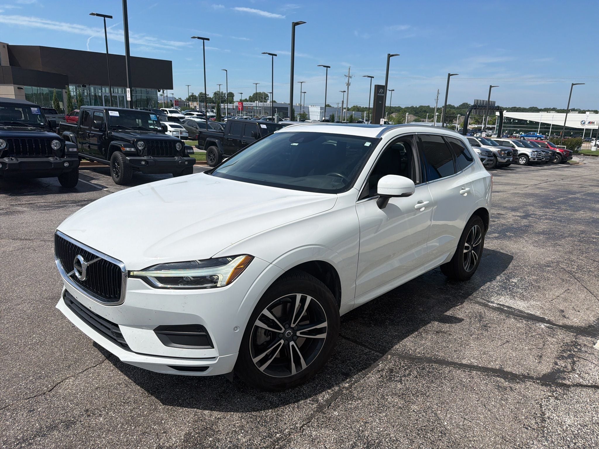 2019 Volvo XC60 T6 Momentum